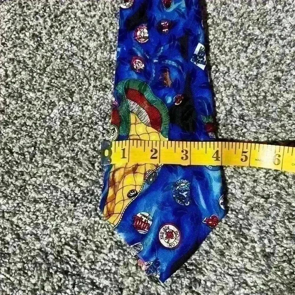 Nicole Miller Vintage 90s MLB Novelty Baseball Mens Neck Tie 100% Silk